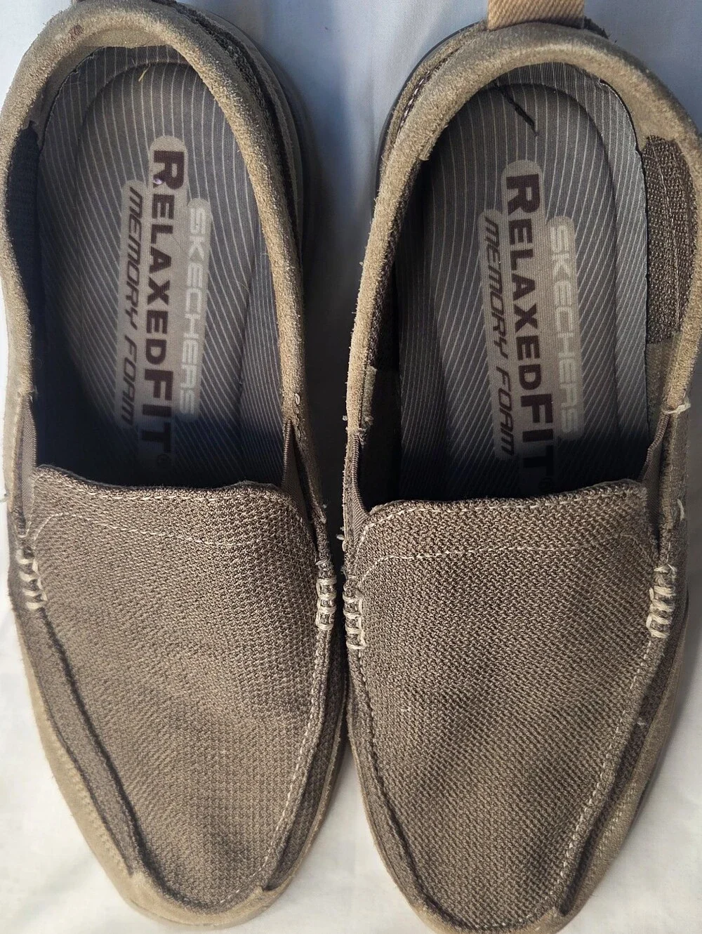 Skechers Relaxed Fit Men Sz 11 Brown Loafers Slip On Leather 64365 Comfort Style
